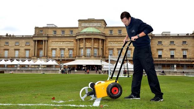 tony-stones-palace-pitch
