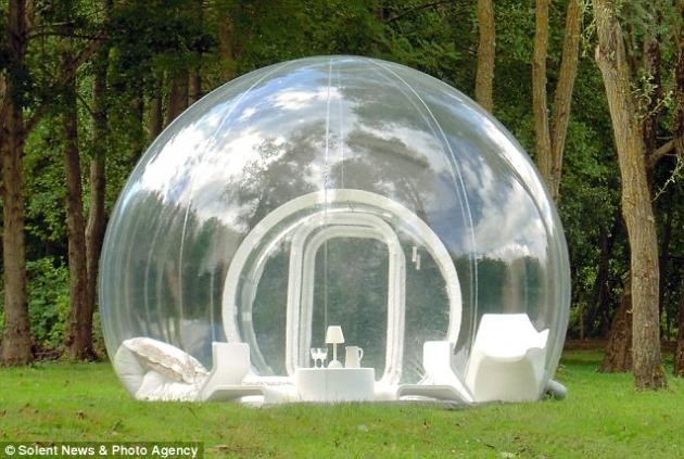 Bubble Tree Hotel, France 1
