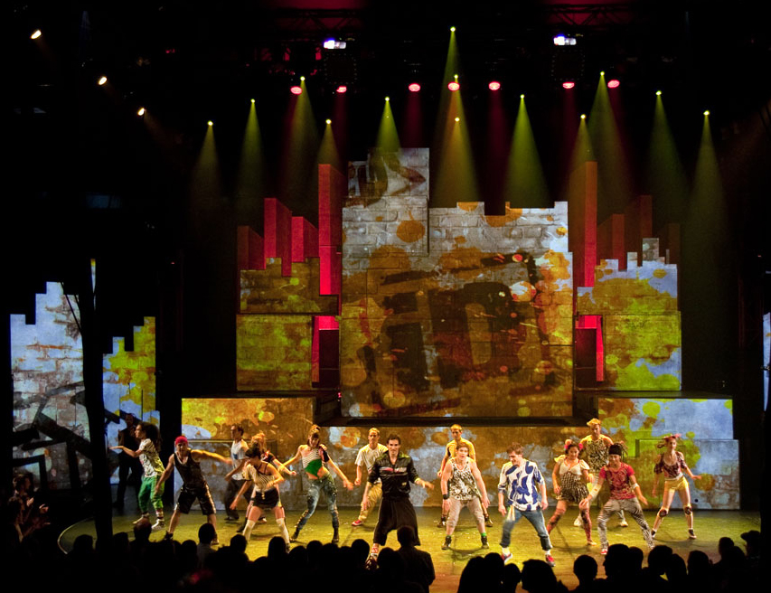 Cirque Eloize