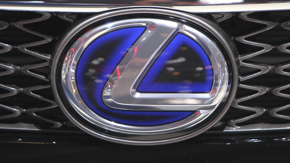 Lexus1