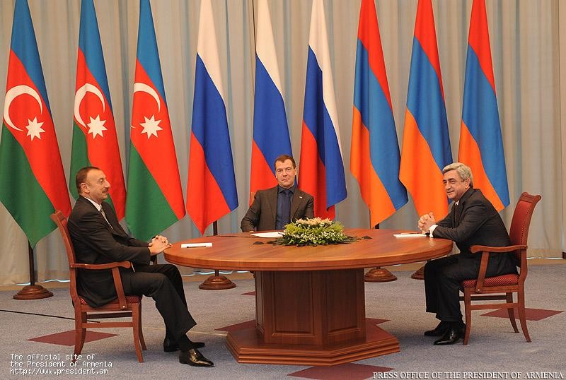 AstrakahanMeeting