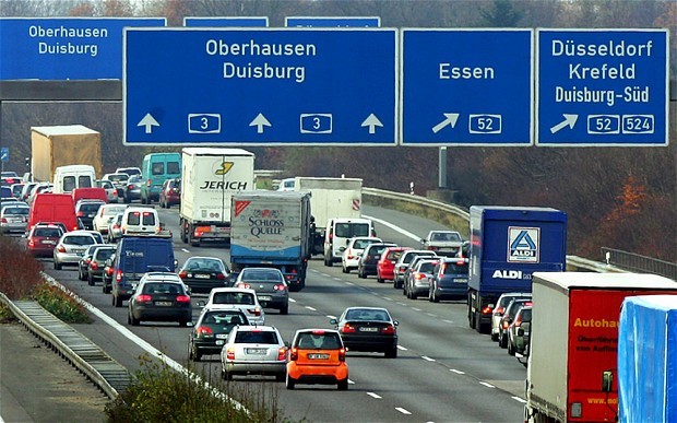 AUTOBAHN_2598732b