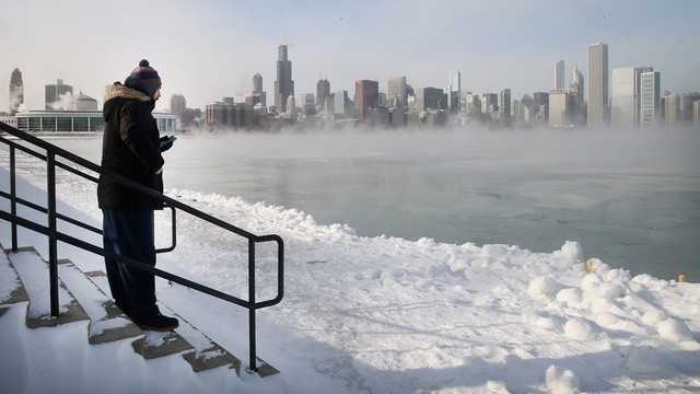 Sub-Zero Temperatures Put Chicago Into Deep Freeze