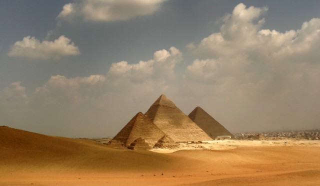 Tourism around the Great Pyramids of Giza