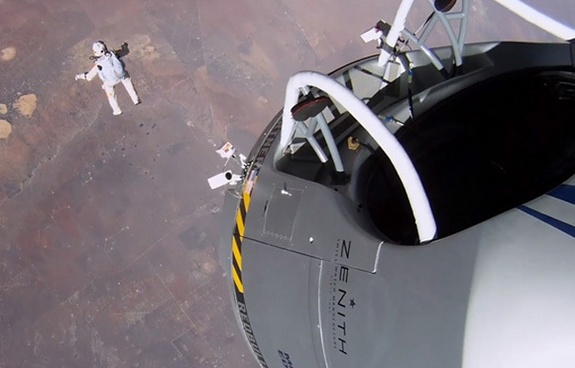 go-pro-red-bull-stratos-super-bowl