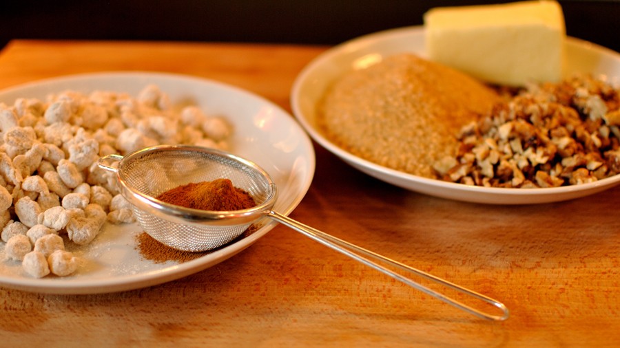 Cinnamon-Rolles-3