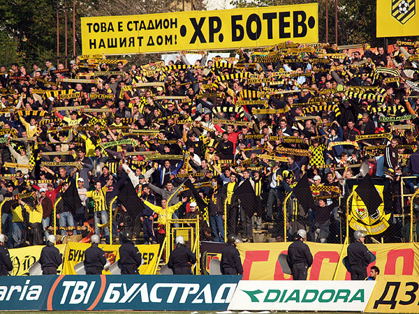 botev-plovdiv-fans