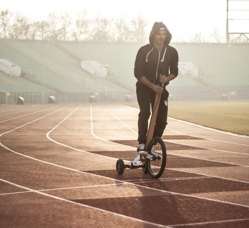half-bike-designboom01