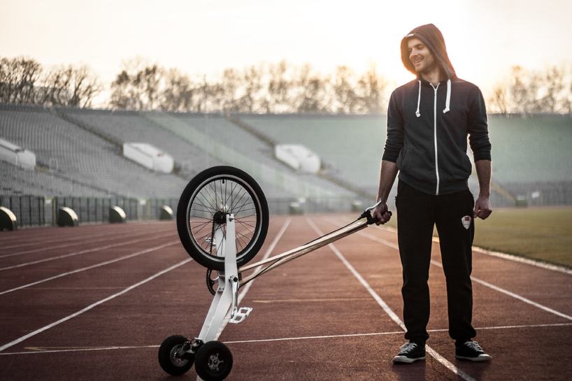 half-bike-designboom02