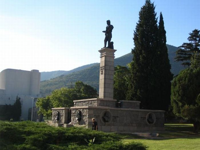 sliven_11