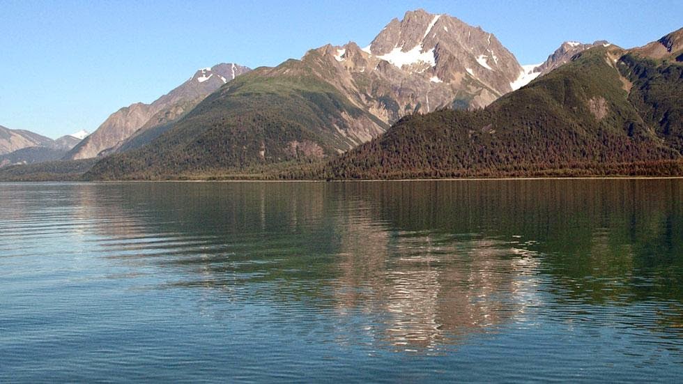 Muir Glacier & Inlet in (2005) - This is Alaska's Muir Glacier & Inlet in 1895. Get Ready to Be Shocked When You See What it Looks Like Now.