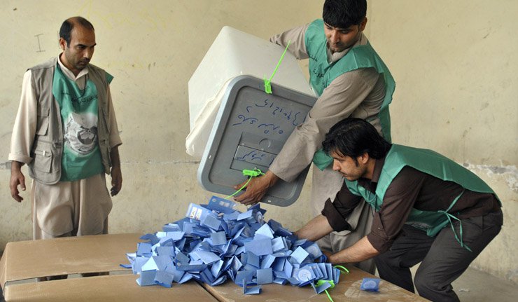 2023-06-14T145916Z_320649115_GM1EA6E1RPR01_RTRMADP_3_AFGHANISTAN-ELECTION