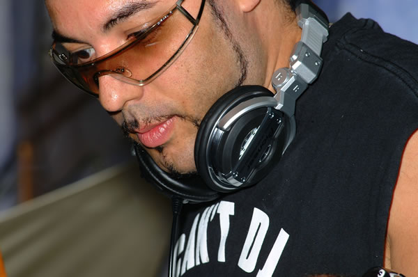 roger-sanchez