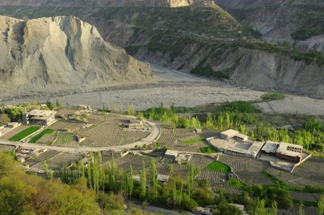 hunzashutterstockкк