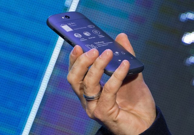 yotaphone