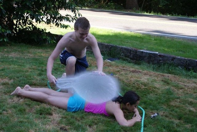 11_water balloon explosion