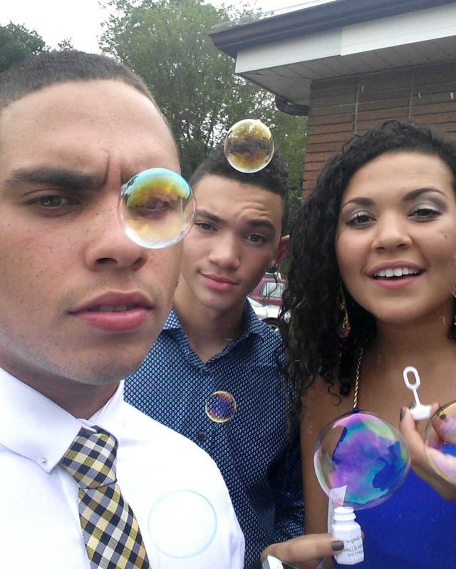 26_selfie