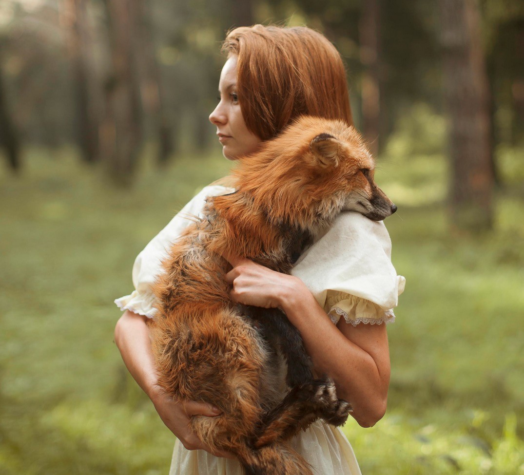 People With Wild Animals18