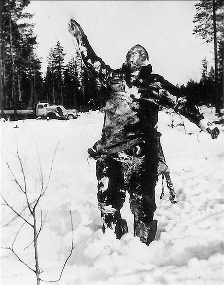 15 Scary Historical Photos_13