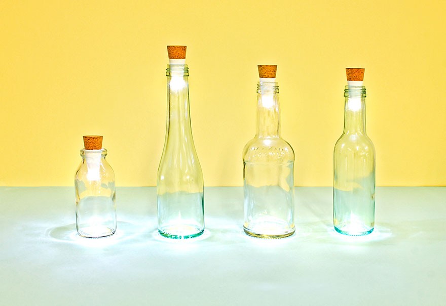 rechargeable-usb-led-bottle-light-suck-uk-9