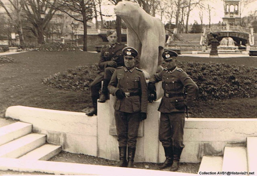 war-photographs-recreated-pierre-remi-mazille-france-23