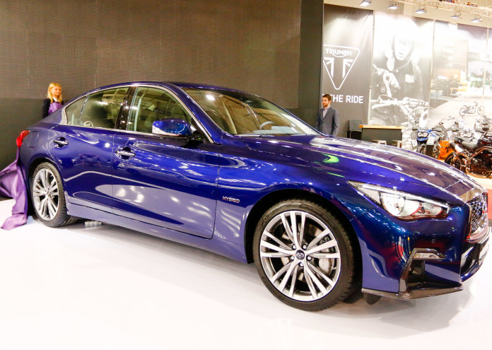 Infiniti Q50 (1)