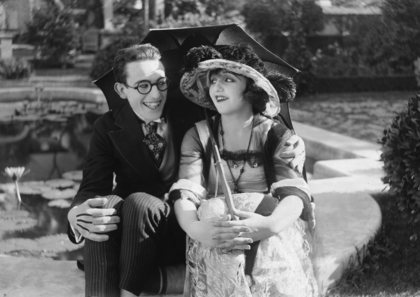  Harold Lloyd with Bebe Daniels circa 1919  **I.V. 
