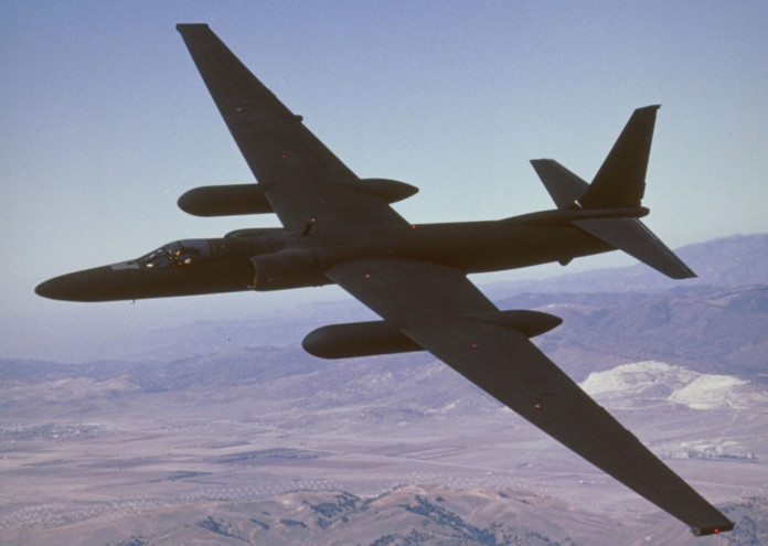 U-2 Supports Weapons Inspectors In Iraq