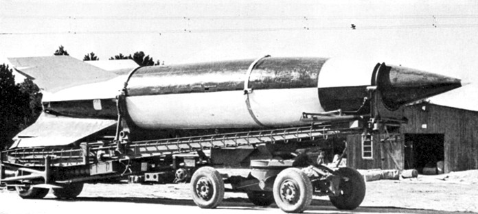 V-2_Rocket_On_Meillerwagen
