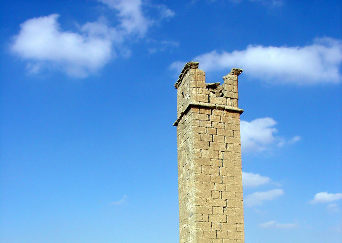 Кулата в Ум ер-Расас Previous Next Безкрайната воля на монасите