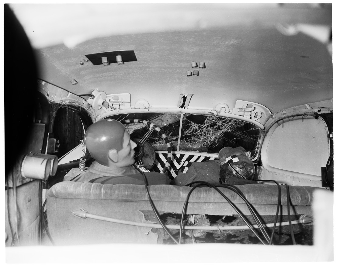 Autos -- safety -- crash test, 1954