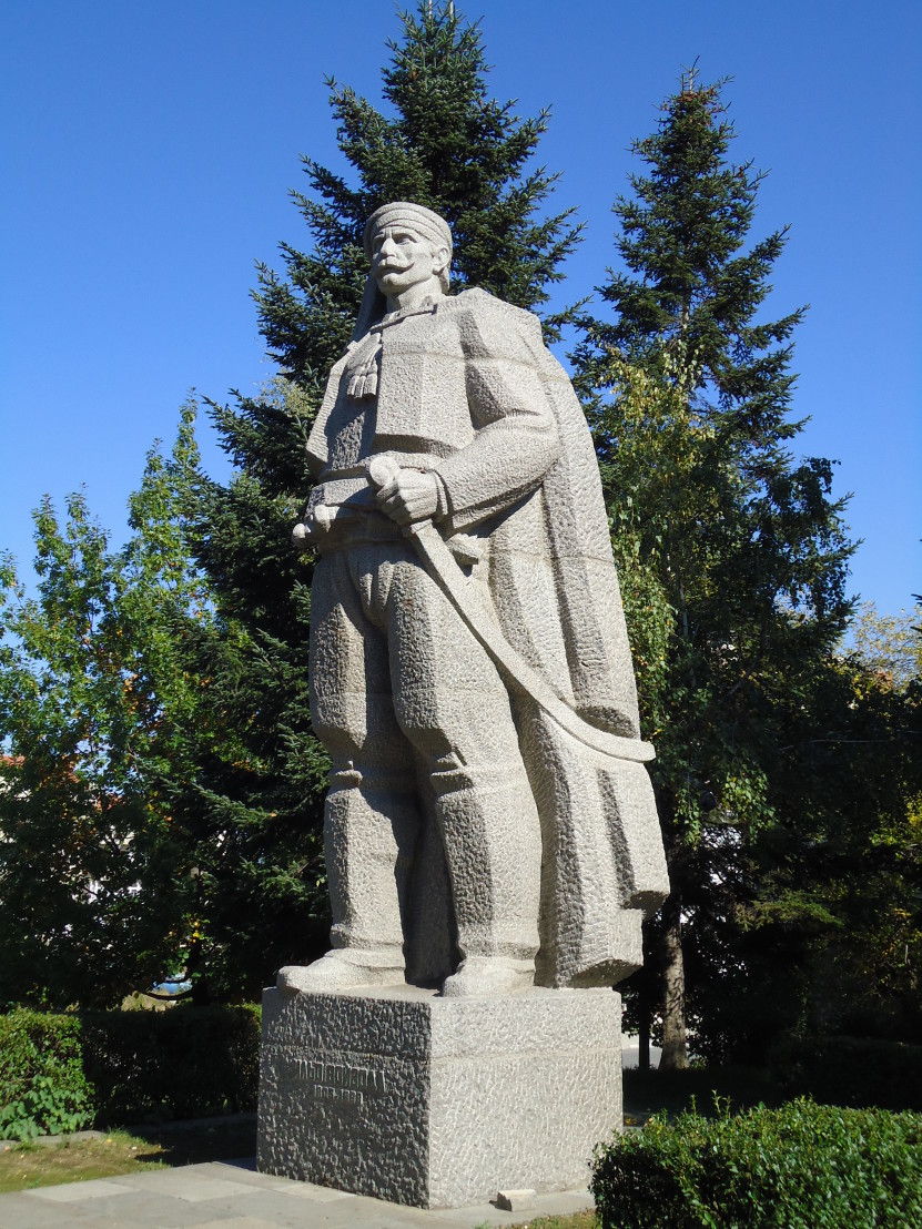 Ilyo-voyvoda-monument.Kyustendil 