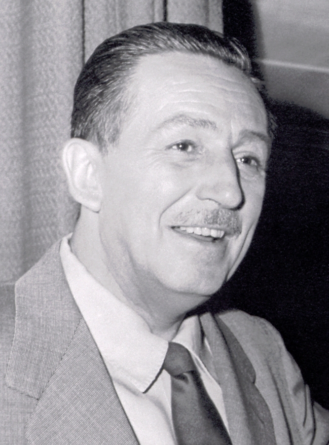  Walt_disney_portrait_right 