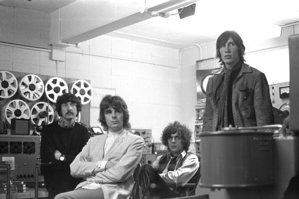 През пролетта на 1967 г Pink Floyd вече се оформяли