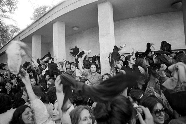  gettyimages-107627538-594x594 