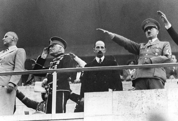  gettyimages-545725231-594x594 