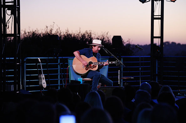  gettyimages-1179489440-594x594 