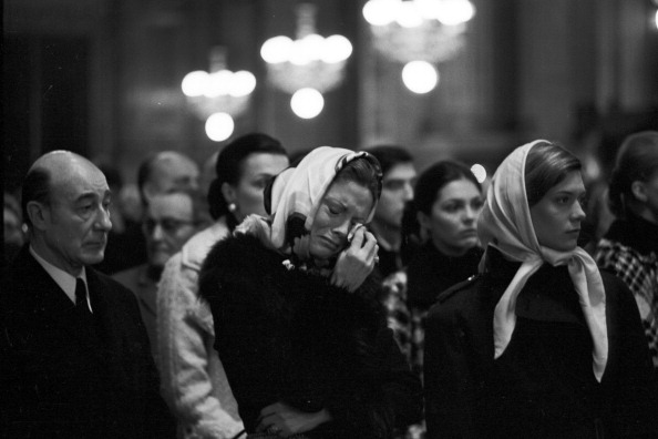  gettyimages-160706916-594x594 