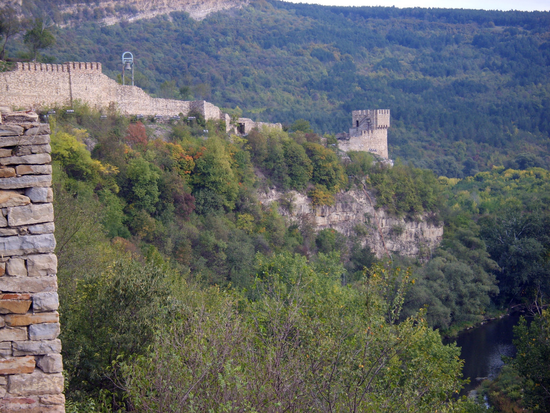  Baldwin's_Tower_of_Tsarevets 