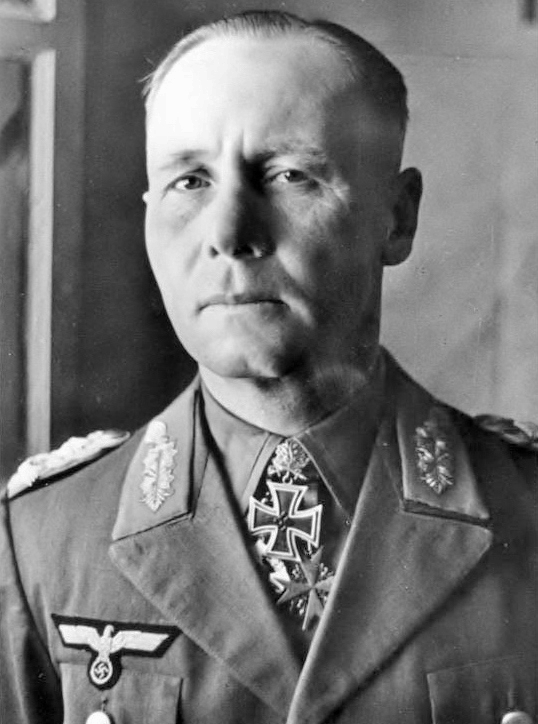  Bundesarchiv_Bild_146-1977-018-13A,_Erwin_Rommel(brighter) 