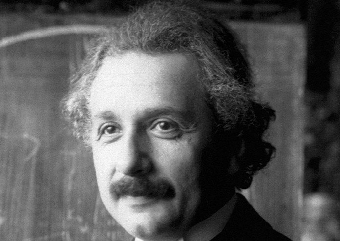 Албърт Айнщайн е име което и до днес продължава да