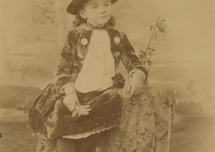  Marie_Bonaparte_(1882-1962)_-_ca_1890-1899_(cropped) 