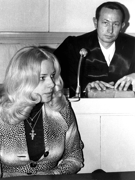  gettyimages-1213200225-594x594 