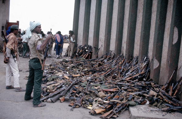  gettyimages-55755599-594x594 