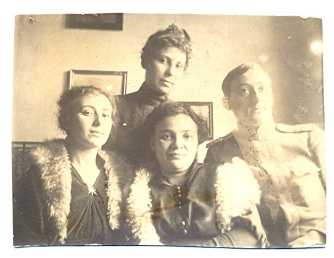 BASA_22K-3-36-2_Anna_Karima_with_three_children-1917