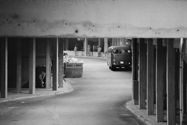  gettyimages-515403352-594x594 