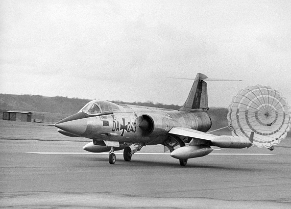  gettyimages-947766332-594x594 