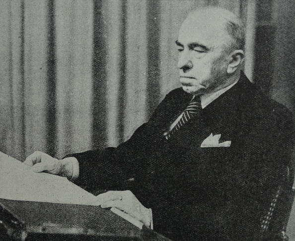  gettyimages-566457553-594x594 