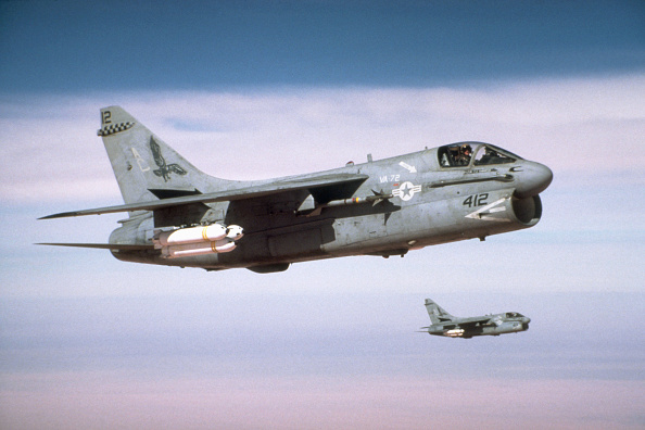  gettyimages-615296754-594x594 