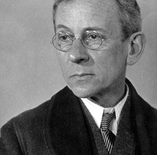  Lewis_Hine_selfportrait 